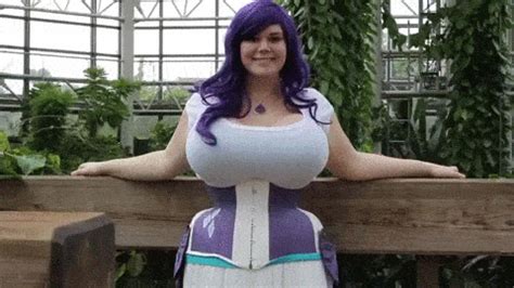 huge boob gif|huge bouncing boobs (GIF) by flou